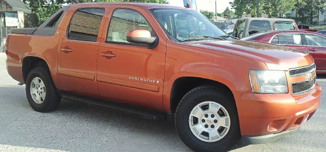 Chevrolet Avalanche Sltone Owner Pickup Truck