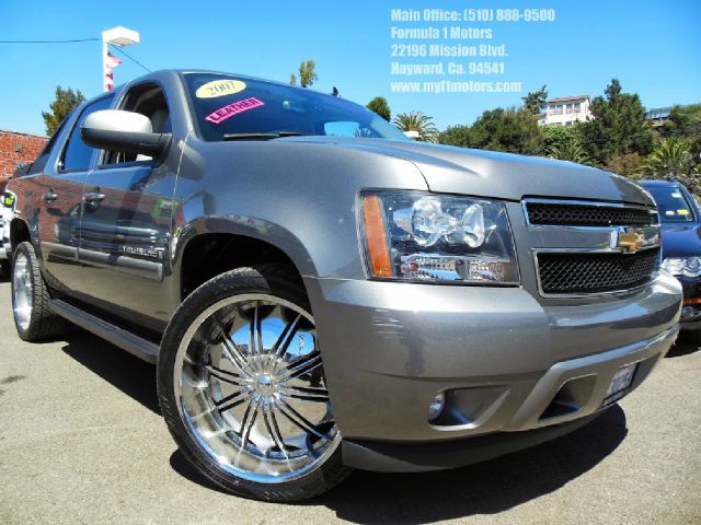 Chevrolet Avalanche 2007 photo 2