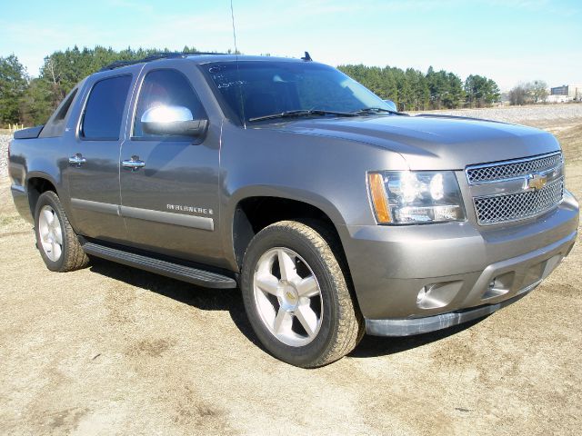 Chevrolet Avalanche 3.0cl W/leath Pickup Truck