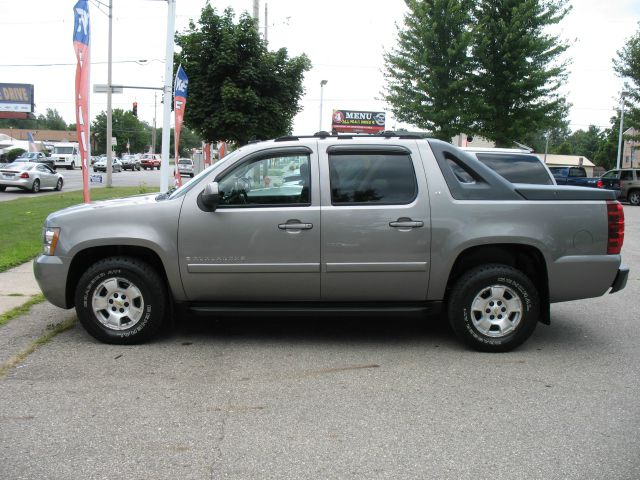 Chevrolet Avalanche 2500 Utility Pickup Truck