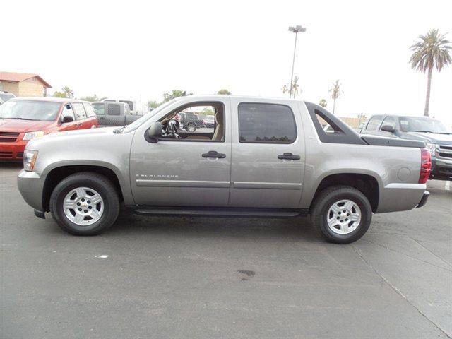 Chevrolet Avalanche 2007 photo 2