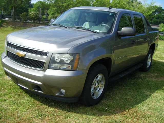 Chevrolet Avalanche 2007 photo 2