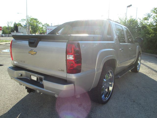 Chevrolet Avalanche 2007 photo 19