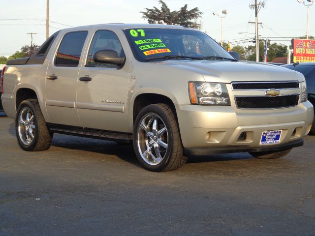 Chevrolet Avalanche 2007 photo 2