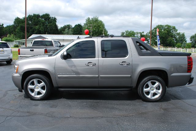 Chevrolet Avalanche 2007 photo 1