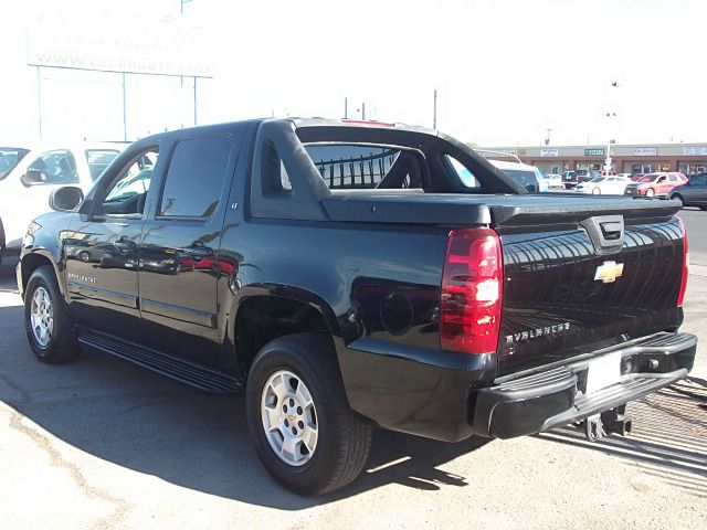 Chevrolet Avalanche 2007 photo 3