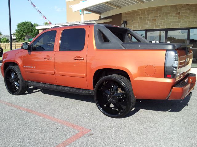 Chevrolet Avalanche 2007 photo 2