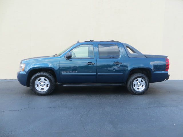 Chevrolet Avalanche 3.0cl W/leath Pickup Truck