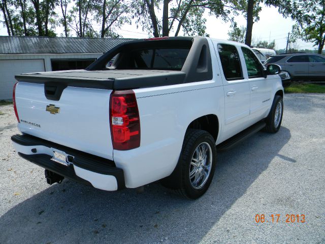 Chevrolet Avalanche 2007 photo 3