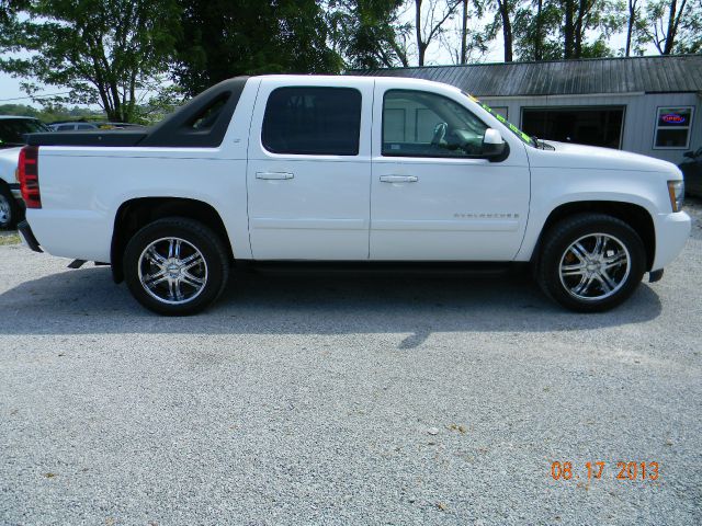 Chevrolet Avalanche 2007 photo 4