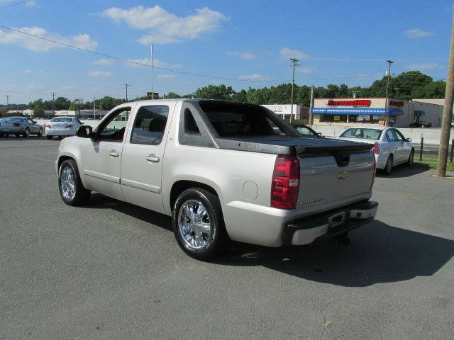 Chevrolet Avalanche 2007 photo 1