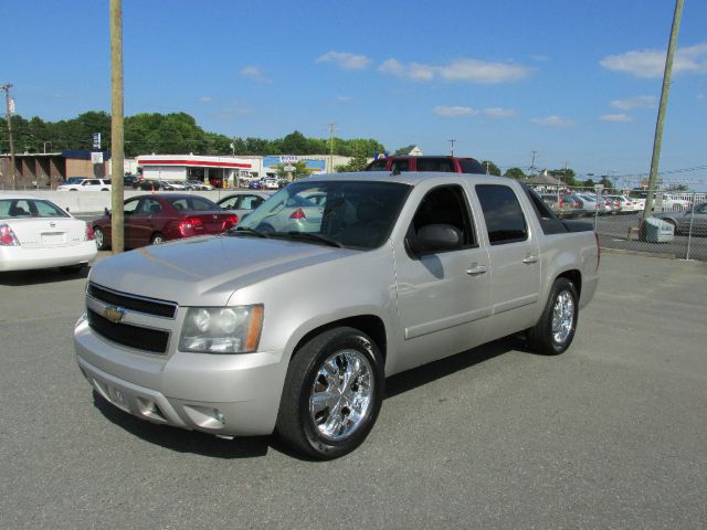 Chevrolet Avalanche 2007 photo 2