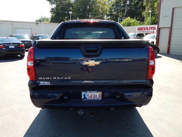 Chevrolet Avalanche 2007 photo 2