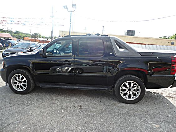 Chevrolet Avalanche 2007 photo 4