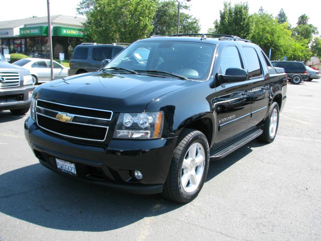 Chevrolet Avalanche 2007 photo 2