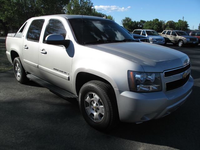 Chevrolet Avalanche 2007 photo 2