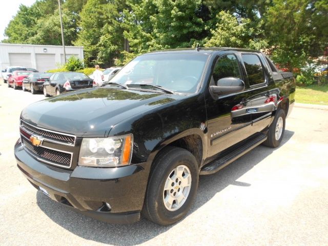 Chevrolet Avalanche 2007 photo 2