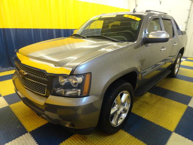 Chevrolet Avalanche 2007 photo 2