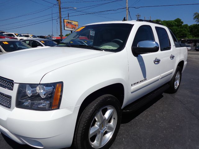 Chevrolet Avalanche 2007 photo 13