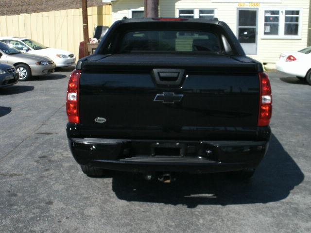 Chevrolet Avalanche 2007 photo 3