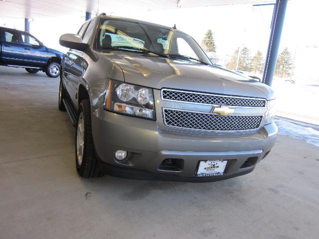 Chevrolet Avalanche Lariat Super Duty Pickup