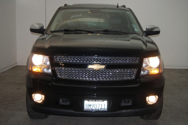 Chevrolet Avalanche 2008 photo 3