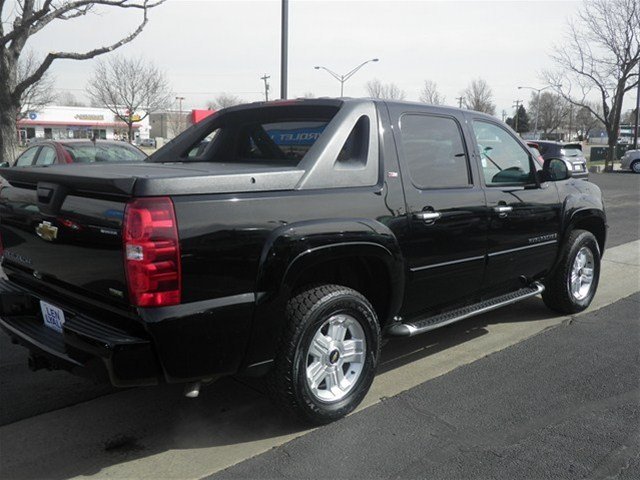 Chevrolet Avalanche 2008 photo 1