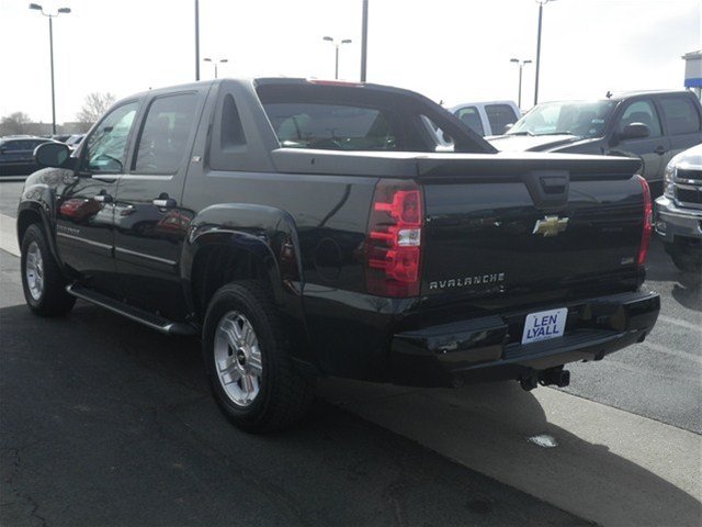 Chevrolet Avalanche 2008 photo 2