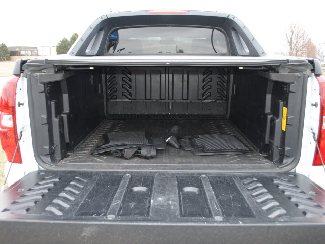 Chevrolet Avalanche 2008 photo 2