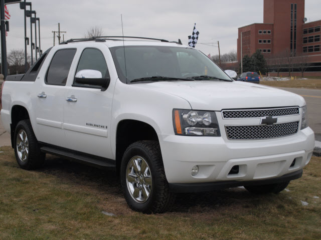 Chevrolet Avalanche 2008 photo 3