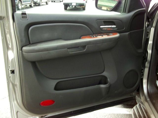 Chevrolet Avalanche 2008 photo 3