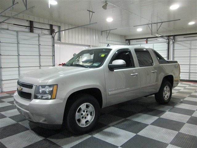 Chevrolet Avalanche 2008 photo 1