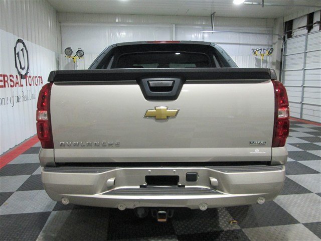 Chevrolet Avalanche 2008 photo 2