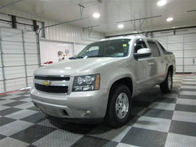 Chevrolet Avalanche 2008 photo 4