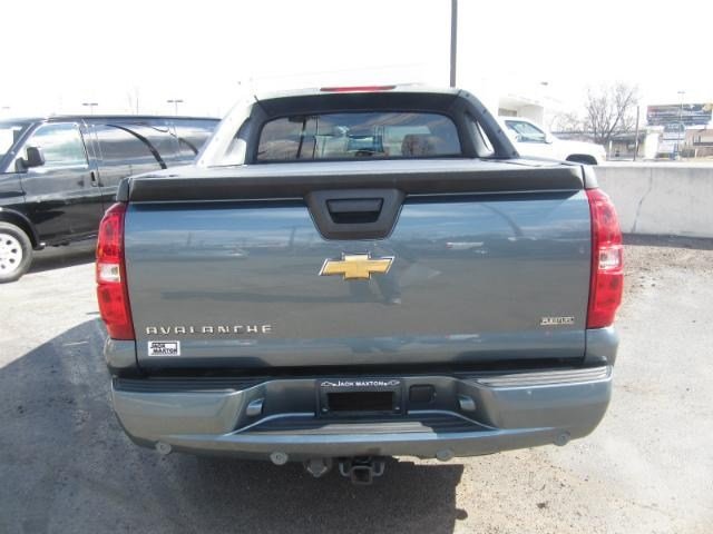 Chevrolet Avalanche 2d Coupe Unspecified