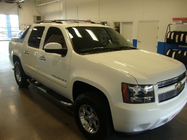 Chevrolet Avalanche 2008 photo 4