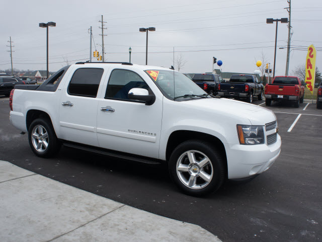 Chevrolet Avalanche 2008 photo 4