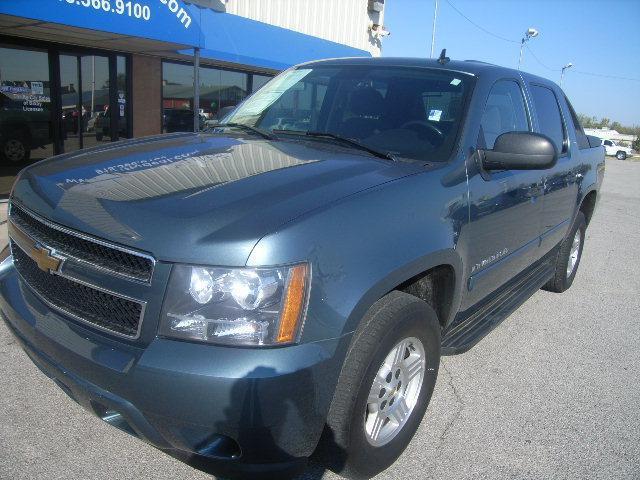 Chevrolet Avalanche 2008 photo 1