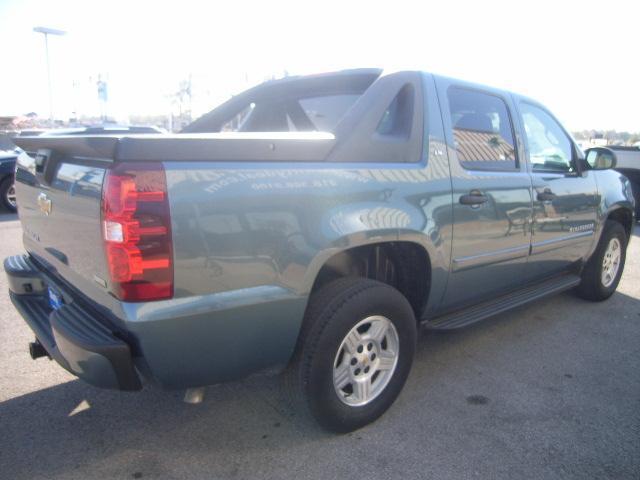 Chevrolet Avalanche 2008 photo 5