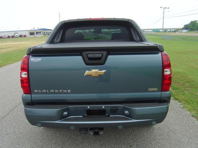 Chevrolet Avalanche 2008 photo 5