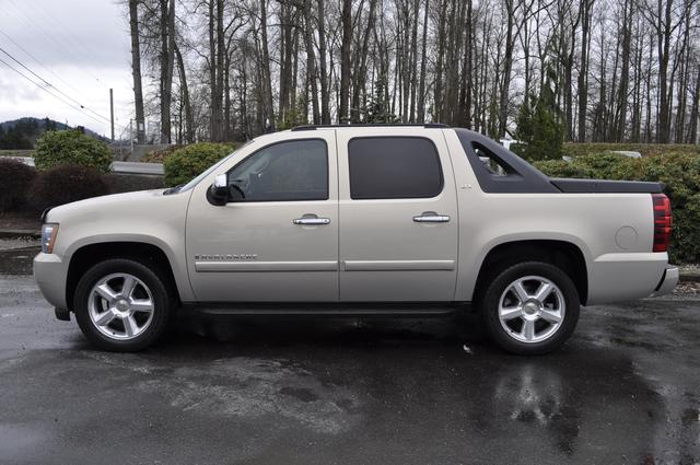 Chevrolet Avalanche 2008 photo 5