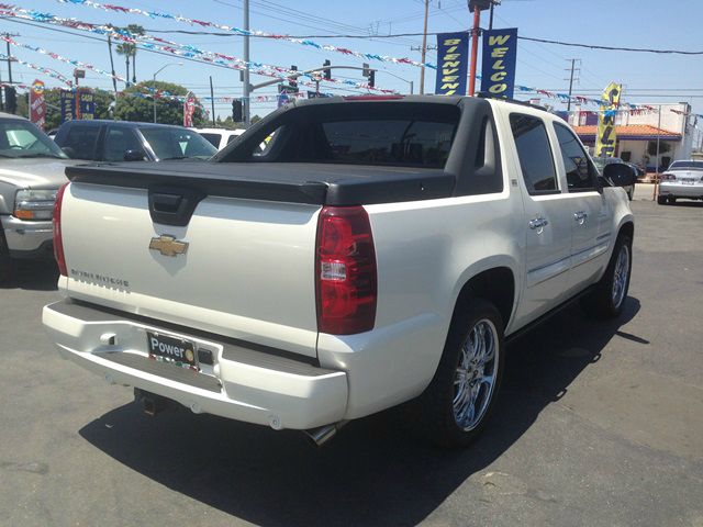 Chevrolet Avalanche 2008 photo 4