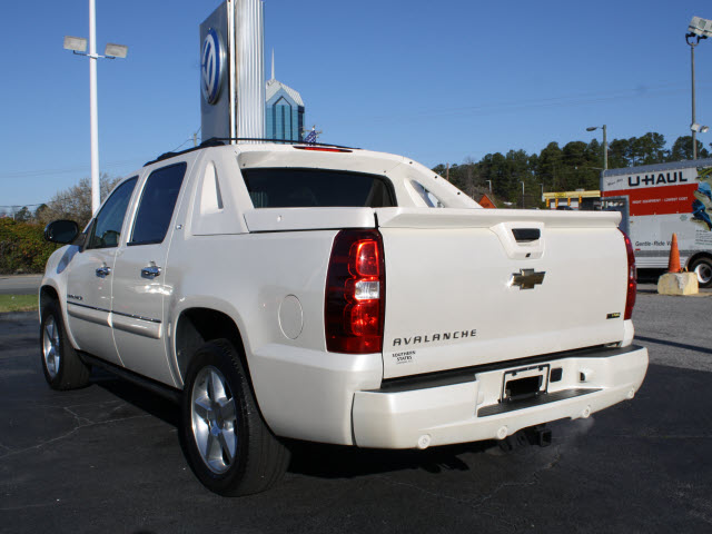 Chevrolet Avalanche Lariat Super Duty Unspecified