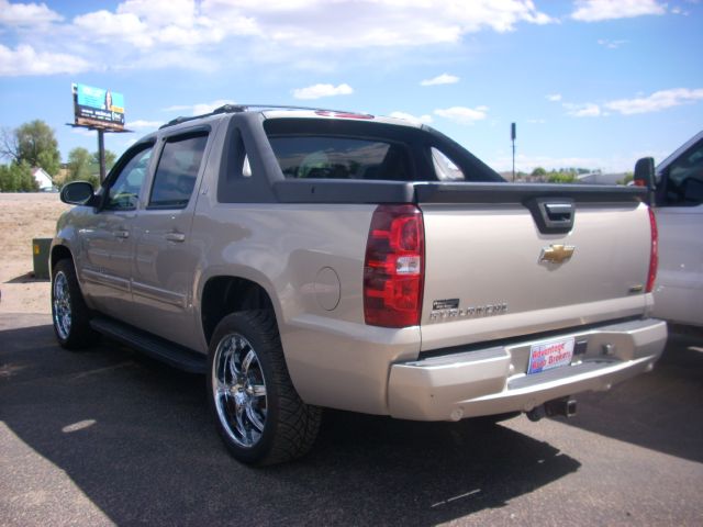 Chevrolet Avalanche 2008 photo 10