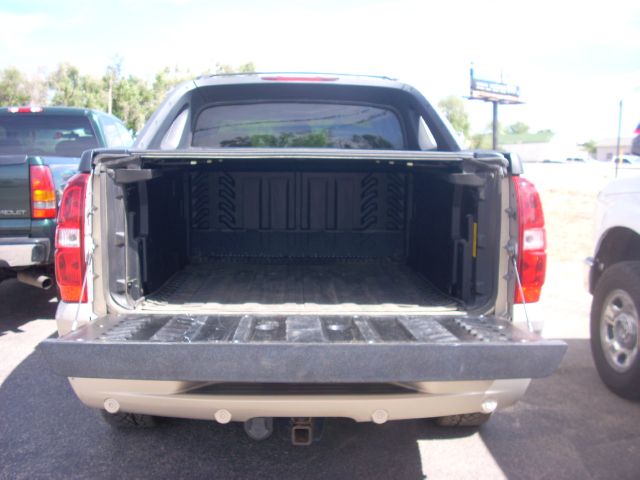 Chevrolet Avalanche 2008 photo 14