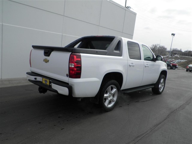 Chevrolet Avalanche 2008 photo 4