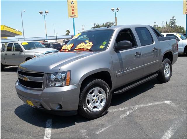 Chevrolet Avalanche 2008 photo 1