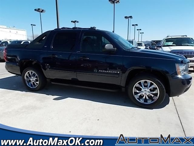 Chevrolet Avalanche 2008 photo 1