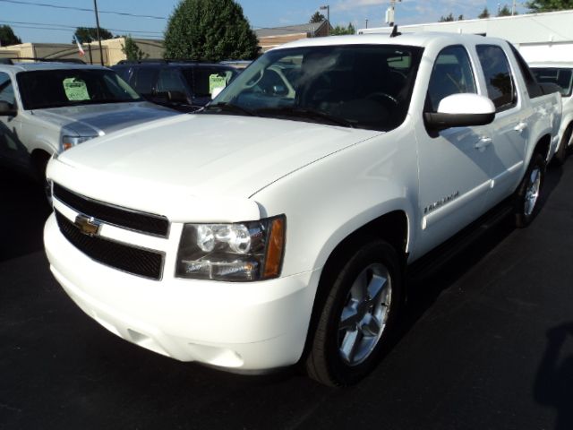 Chevrolet Avalanche 2008 photo 1