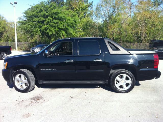 Chevrolet Avalanche 2008 photo 7